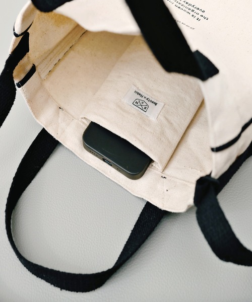 Beauty&Habit(ビューティアンドハビット)の「【Beauty&Habit】パイピング ロゴ ショルダーバッグ/2WAY Piping Logo Shoulder Bag(ショルダーバッグ・メンズ・ナチュラル・FREE)」の14枚目の写真