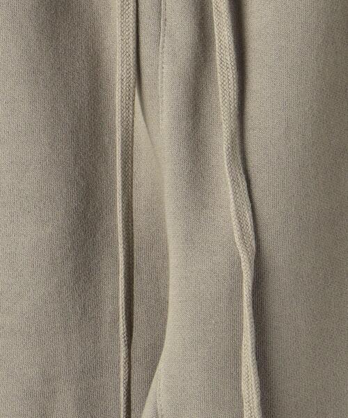 FOG ESSENTIALS（エフオージーエッセンシャルズ）の「＜FEAR OF GOD ESSENTIALS＞ RELAX SWEAT PANTS/スウェットパンツ（スウェットパンツ・メンズ・ダークブラウン/ブラウン・S/M/XS）」の4枚目の写真