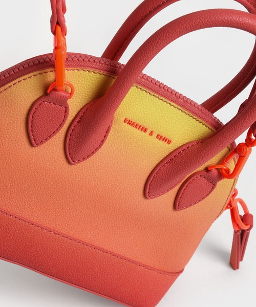 CHARLES&KEITH Harmonee ハーモニー ボウリングバッグ CHARLES ＆ KEITH ショルダーバッグ バッグ Harmonee ハーモニー