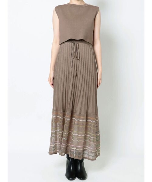 LAGUNAMOON（ラグナムーン）の「ウェーブレインボーニットワンピース（ワンピース・レディース・アイボリー/ブラック/カーキ/ブラウン/パープル・SMALL/MEDIUM）」の6枚目の写真