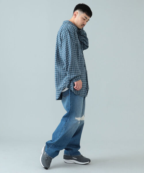 BEAMS（ビームス）の「BEAMS / ダメージ ワイドデニム（その他パンツ・メンズ・ブラック系その他4/インディゴブルー・M/L/S/XL）」の8枚目の写真