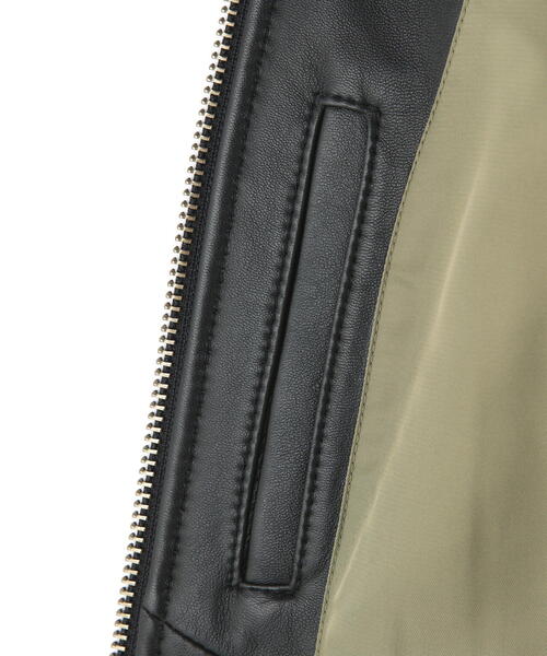 AVIREX（アヴィレックス）の「【Women's/ウィメンズ】 LEATHER MA-1/ レザーMA-1 / アヴィレックス / AVIREX（MA-1・レディース・ブラック/ベージュ・M/L/S）」の7枚目の写真