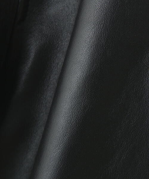 AVIREX（アヴィレックス）の「【Women's/ウィメンズ】 LEATHER MA-1/ レザーMA-1 / アヴィレックス / AVIREX（MA-1・レディース・ブラック/ベージュ・M/L/S）」の9枚目の写真