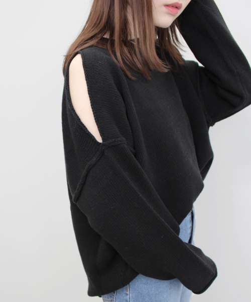 MLI'A（エムリア）の「肩スリットニット（ニット/セーター・レディース・ブラック/オレンジ/ブルー/ナチュラル・M）」の5枚目の写真