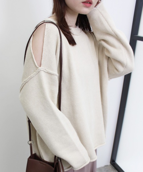 MLI'A（エムリア）の「肩スリットニット（ニット/セーター・レディース・ブラック/オレンジ/ブルー/ナチュラル・M）」の16枚目の写真