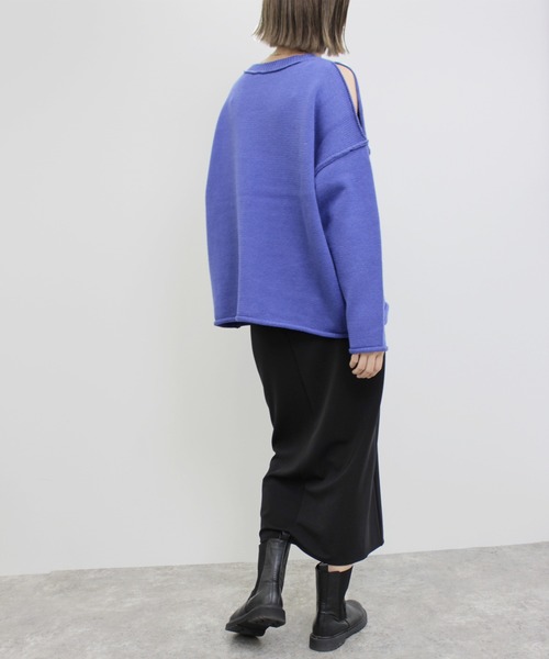 MLI'A（エムリア）の「肩スリットニット（ニット/セーター・レディース・ブラック/オレンジ/ブルー/ナチュラル・M）」の15枚目の写真