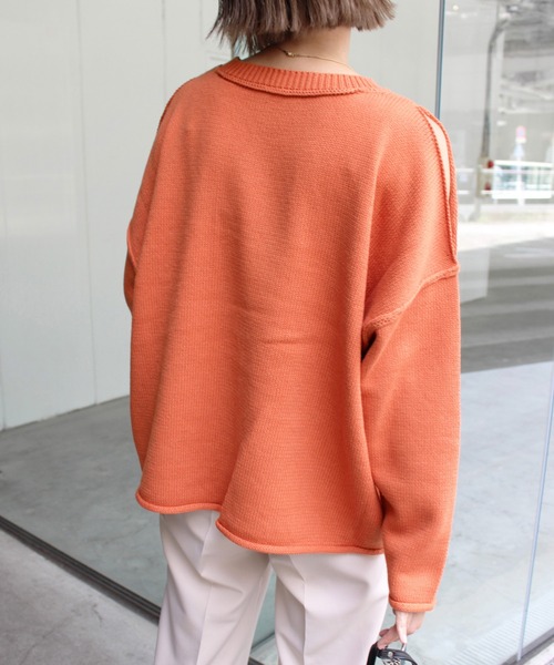 MLI'A（エムリア）の「肩スリットニット（ニット/セーター・レディース・ブラック/オレンジ/ブルー/ナチュラル・M）」の19枚目の写真