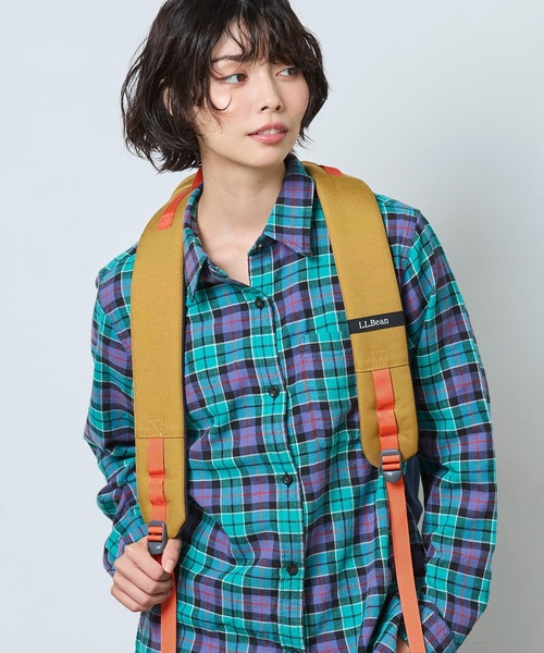 L.L.Bean（エルエルビーン）の「マウンテン・クラシック・コーデュラ・パック（バックパック/リュック・レディース・ブラック/ネイビー×ホワイト/ブルー系その他/オリーブ/イエロー系その他/ブラウン系その他/グリーン系その他/ベージュ系その他・ONE SIZE）」の14枚目の写真