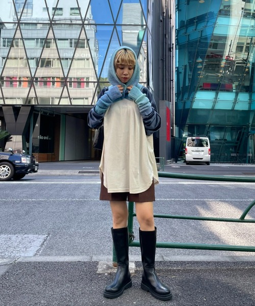 CIAOPANIC（チャオパニック）の「グラデーションボタン付きバラクラバ（ニットキャップ/ビーニー・レディース・ブラウン/レッド/ブルー・ONE SIZE）」の15枚目の写真