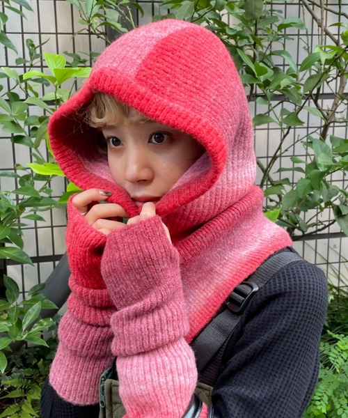 CIAOPANIC（チャオパニック）の「グラデーションボタン付きバラクラバ（ニットキャップ/ビーニー・レディース・ブラウン/レッド/ブルー・ONE SIZE）」の16枚目の写真