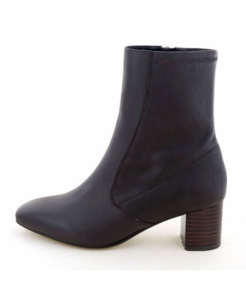 cava cava(サヴァサヴァ)の「ストレッチショートブーツ -1320497(ブーツ・レディース・ブラック/グレイッシュベージュ/ダークブラウン・22.5cm/24.5cm/24.0cm/23.0cm/23.5cm)」の13枚目の写真