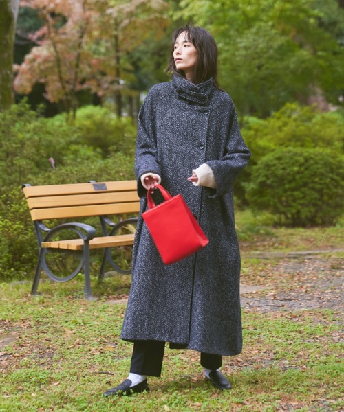 Libra Cue(リブラ キュー)の「スクエアミニトートバック(トートバッグ・レディース・レッド/ブラック・FREE)」の22枚目の写真