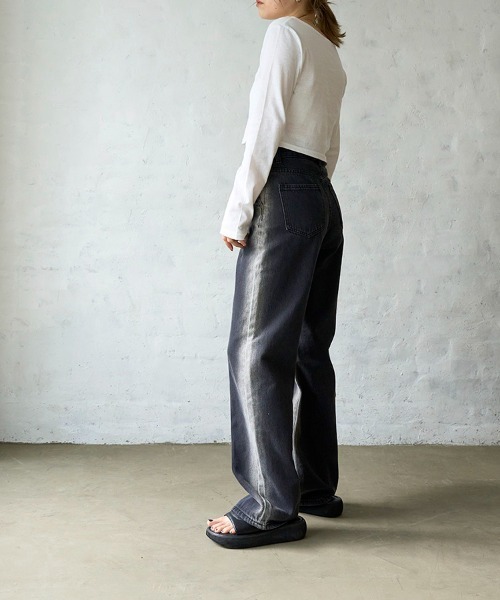 Flugge（フラッジー）の「side bleach black denim/サイド