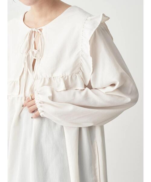 earth music&ecology（アースミュージックアンドエコロジー）の「ビッグカラーミニ丈ワンピース（ワンピース・レディース・ブラック/オフホワイト・FREE）」の22枚目の写真