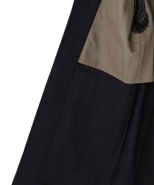 HARRIS TWEED（ハリスツイード）の「HARRIS TWEED（チェスターコート・メンズ・ネイビー・LARGE/MEDIUM/SMALL）」の7枚目の写真