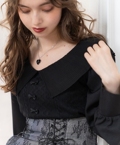 DearMyLoveRose(ディアマイラブローズ)の「プリーツ襟ドッキングブラウス(シャツ/ブラウス・レディース・ホワイト/ブラック×ホワイト/ブラック・LARGE/XX-LARGE/MEDIUM/X-LARGE)」の2枚目の写真