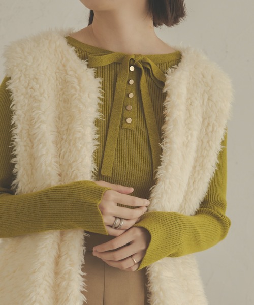 Ambre Neige(アンブルネージュ)の「【前後2WAY】指穴開きリボンリブニット/WEB/EC限定商品(ニット/セーター・レディース・アイボリー/ベージュ/ライトグリーン/ダークブラウン・FREE)」の4枚目の写真