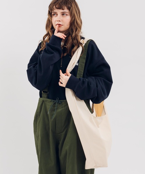 MUHET（ミュエータ）の「ショルダーバッグ（ショルダーバッグ・レディース・オレンジ/ブラック/オフホワイト・FREE）」の6枚目の写真