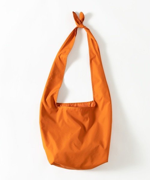 MUHET（ミュエータ）の「ショルダーバッグ（ショルダーバッグ・レディース・オレンジ/ブラック/オフホワイト・FREE）」の17枚目の写真