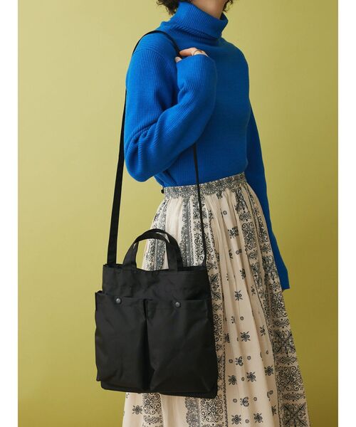 CRAFT STANDARD BOUTIQUE（クラフトスタンダードブティック）の「エアヘルメットショルダー（ショルダーバッグ・レディース・ブラック/カーキ・FREE）」の5枚目の写真