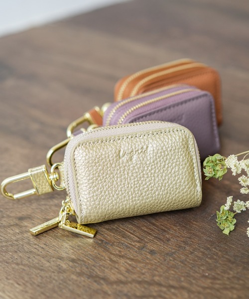 Ungrid（アングリッド）の「【Ungrid/アングリッド】 シュリンクレザー W ZIP スマートキーケース（キーケース/キーアクセサリー・レディース・ベージュ系その他/ブラック/カーキ/アイボリー/グレイッシュブルー/ネイビー/グレイッシュベージュ/オリーブ/キャメル/シルバー/チャコールグレー/オレンジ/ラベンダー/マスタード/ゴールド/ミント/スモークピンク・FREE）」の17枚目の写真