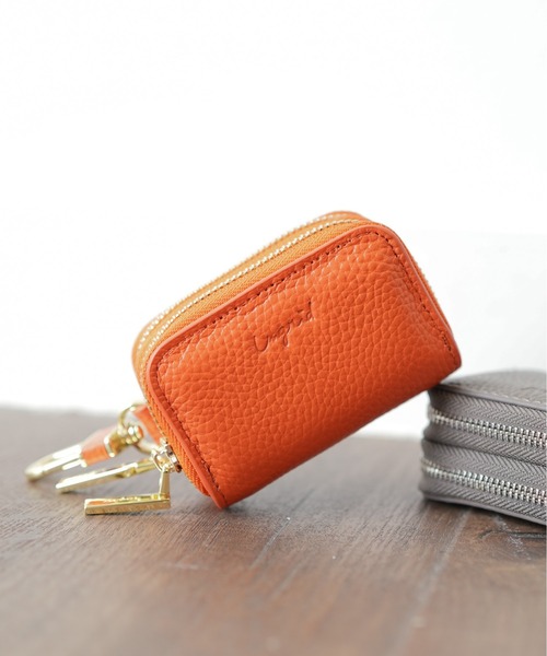 Ungrid（アングリッド）の「【Ungrid/アングリッド】 シュリンクレザー W ZIP スマートキーケース（キーケース/キーアクセサリー・レディース・ベージュ系その他/ブラック/カーキ/アイボリー/グレイッシュブルー/ネイビー/グレイッシュベージュ/オリーブ/キャメル/シルバー/チャコールグレー/オレンジ/ラベンダー/マスタード/ゴールド/ミント/スモークピンク・FREE）」の15枚目の写真