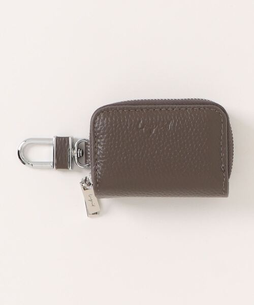 Ungrid（アングリッド）の「【Ungrid/アングリッド】 シュリンクレザー W ZIP スマートキーケース（キーケース/キーアクセサリー・レディース・ベージュ系その他/ブラック/カーキ/アイボリー/グレイッシュブルー/ネイビー/グレイッシュベージュ/オリーブ/キャメル/シルバー/チャコールグレー/オレンジ/ラベンダー/マスタード/ゴールド/ミント/スモークピンク・FREE）」の19枚目の写真