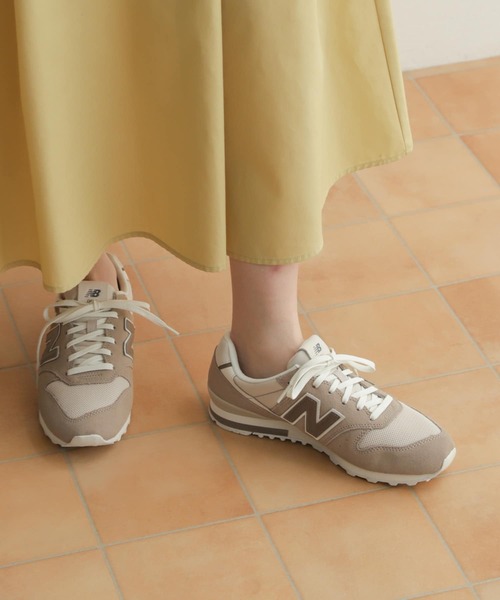 NEW BALANCE（ニューバランス）の「NEW BALANCE　WL996（スニーカー・レディース・グレー/ベージュ・23.5/24.5/24）」の5枚目の写真