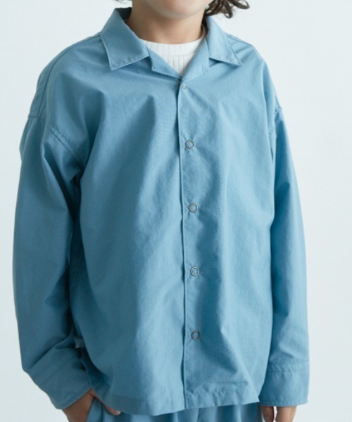 EAST END HIGHLANDERS（イーストエンドハイランダーズ）の「East End Highlanders / オープンカラー長袖シャツ＜120cm＞（シャツ/ブラウス・キッズ・ベージュ/ライトブルー・110cm/120cm/100cm）」の2枚目の写真