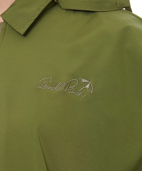 Arnold Palmer（アーノルドパーマー）の「オーバーサイズ フード ミリタリー コーチジャケット（ミリタリージャケット・レディース・アイボリー/カーキ/ブラック・S/M/L）」の5枚目の写真