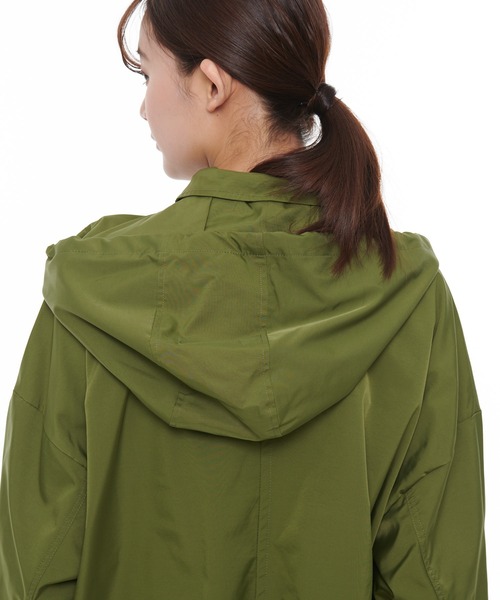 Arnold Palmer（アーノルドパーマー）の「オーバーサイズ フード ミリタリー コーチジャケット（ミリタリージャケット・レディース・アイボリー/カーキ/ブラック・S/M/L）」の9枚目の写真