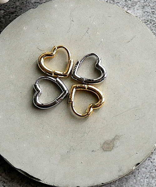 FUNALIVE（ファンアライブ）の「JS SELECT ハートデザインピアス（ピアス（両耳用）・レディース・シルバー/ゴールド・FREE）」の5枚目の写真