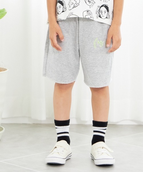 MAKE YOUR DAY(メイクユアデイ)の「MYDロゴ刺繍スウェット5分丈パンツ■80~140cm(スウェットパンツ・キッズ・イエロー/ブルー/グレー・80/90/100/110/120/130/140)」の2枚目の写真