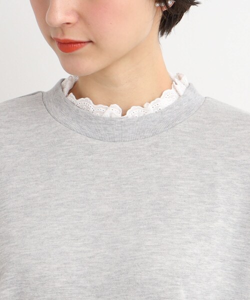 DRESKIP(ドレスキップ)の「◆【大人のためのスウェット】衿フリルレ-スのレイヤード風(スウェット・レディース・グレー/オフホワイト/ブラック・03/02)」の11枚目の写真