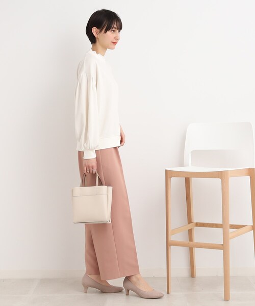 DRESKIP(ドレスキップ)の「◆【大人のためのスウェット】衿フリルレ-スのレイヤード風(スウェット・レディース・グレー/オフホワイト/ブラック・03/02)」の9枚目の写真