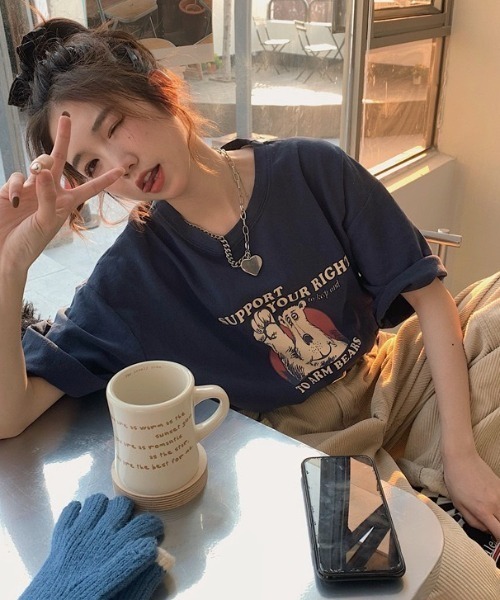 LAC-VERT(ラック・ヴェール)の「【累計販売枚数2万枚突破】ベアプリントTシャツ(Tシャツ/カットソー・レディース・ネイビー/ホワイト/ブラウン/カーキ/イエロー・FREE)」の13枚目の写真