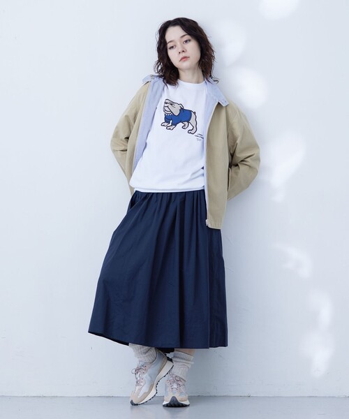 J.PRESS YORK STREET(ジェイプレスヨークストリート)の「【UNISEX】ブルドッグプリントTシャツ(Tシャツ/カットソー・メンズ・グレー系/ネイビー系/ホワイト系/スモーキーグリーン系/オレンジ系/ベージュ系・SMALL/MEDIUM/LARGE)」の9枚目の写真