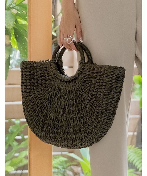Re:EDIT（リエディ）の「雑材ハーフムーンバッグ（かごバッグ・レディース・ブラック/ベージュ/グレー/ブラウン/チャコールグレー・FREE）」の3枚目の写真