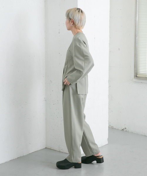 KBF(ケイビーエフ)の「コクーンシルエットパンツ(その他パンツ・レディース・グリーン系その他/ブラウン・ONE)」の7枚目の写真