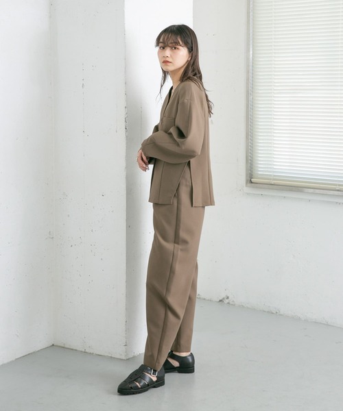 KBF(ケイビーエフ)の「コクーンシルエットパンツ(その他パンツ・レディース・グリーン系その他/ブラウン・ONE)」の18枚目の写真