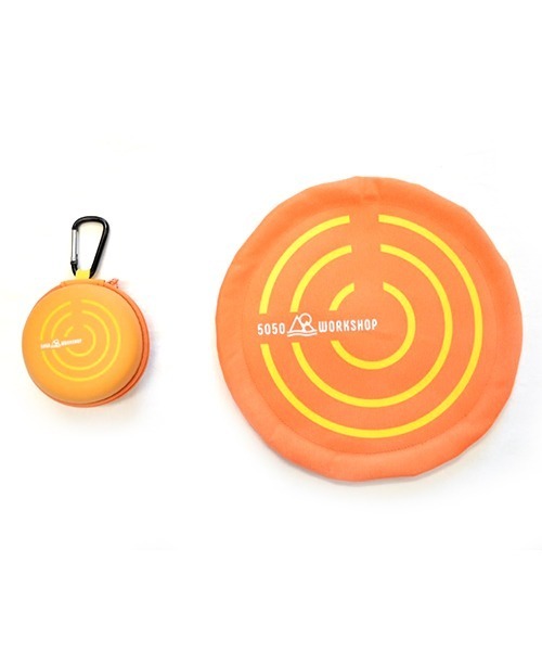 5050WORKSHOP(フィフティーフィフティーワークショップ)の「5050WORKSHOP FOLDING FLYING DISK フライングディスク(おもちゃ・キッズ・ブラック/オレンジ/ブルー・FREE)」の10枚目の写真