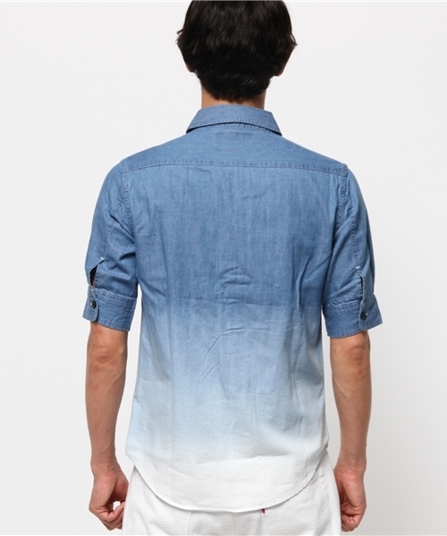 VENCEEXCHANGE（ヴァンスエクスチェンジ）の「デニムグラデーションシャツ5LS       （シャツ/ブラウス・メンズ・ブルー・SMALL/LARGE/MEDIUM）」の4枚目の写真