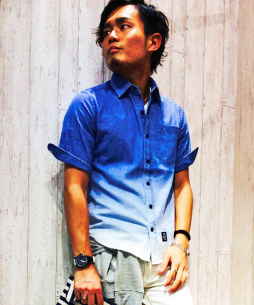 VENCEEXCHANGE（ヴァンスエクスチェンジ）の「デニムグラデーションシャツ5LS       （シャツ/ブラウス・メンズ・ブルー・SMALL/LARGE/MEDIUM）」の13枚目の写真