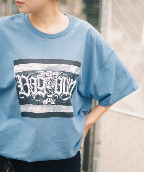 DOGTOWN（ドッグタウン）の「DT WALL SP1 S/S T-SHIRTS/DOGTOWN(ドッグタウン）半袖Tシャツ（Tシャツ/カットソー・メンズ・ホワイト/インディゴブルー/ブラック・MEDIUM/LARGE/X-LARGE）」の6枚目の写真