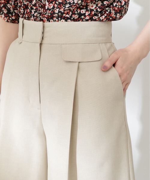 N.（N. Natural Beauty Basic）（エヌエヌナチュラルビューティーベーシック）の「◆フラップポケットハーフパンツ（その他パンツ・レディース・サンドベージュ/チャコール・MEDIUM）」の4枚目の写真