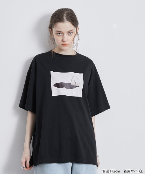 JUNRED（ジュンレッド）の「Mr.SZK × JUNRed / カフェホリックプリントTシャツ - cafe holic -（Tシャツ/カットソー・メンズ・ブラック/ホワイト・L/M/S）」の10枚目の写真