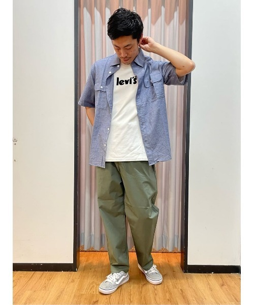 Levi's（リーバイス）の「【Levi's】リラックスフィット半袖Ｔ（Tシャツ/カットソー・メンズ・オフホワイト・S/M/L）」の7枚目の写真