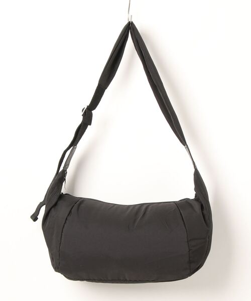 HIKA（ヒカ）の「【HIKA】ホーボーBAG（ショルダーバッグ・レディース・ホワイト/ブラック・FREE）」の4枚目の写真