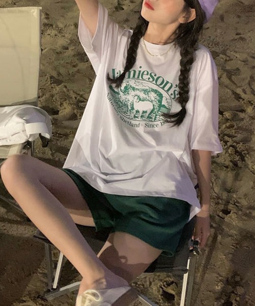 VitaFelice(ヴィータフェリーチェ)の「ルーズスタイル ロゴTシャツ(Tシャツ/カットソー・レディース・ホワイト/グリーン・FREE)」の1枚目の写真