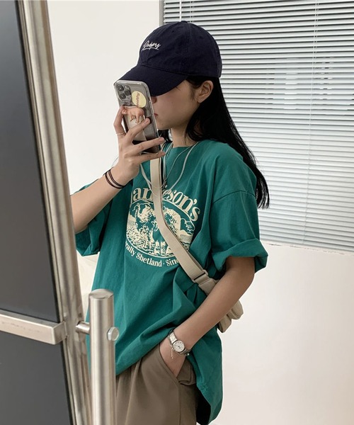 VitaFelice(ヴィータフェリーチェ)の「ルーズスタイル ロゴTシャツ(Tシャツ/カットソー・レディース・ホワイト/グリーン・FREE)」の4枚目の写真